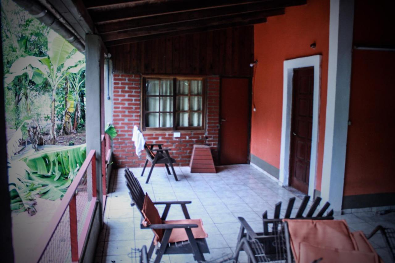 פוארטו איגואסו Hostel Haus מראה חיצוני תמונה